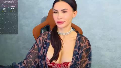 Snapshot of kimdavisbaby chatting on 19, 10, 2025 KIm online show from 19, 10, 2025