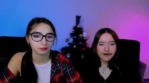 Snapshot of kimiko_shine_ chatting on 16, 12, 2025 just Kimi online show from 16, 12, 2025