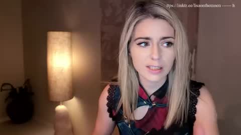 Snapshot of kimilee22 chatting on 27, 6, 2026 Wolfs Girl online show from 27, 6, 2026