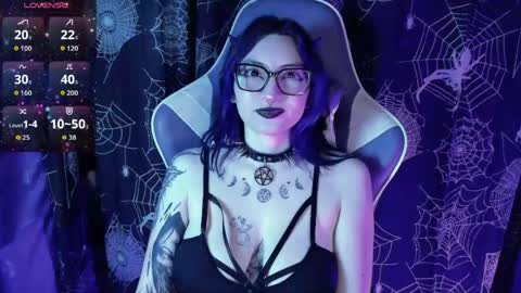 Kim Lennox online show from 9, 6, 2026