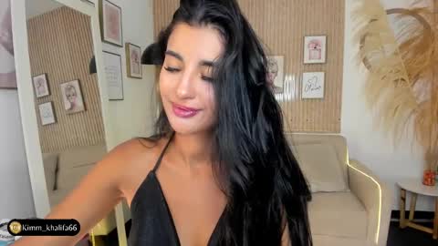 Kim  online show from 31, 1, 2025