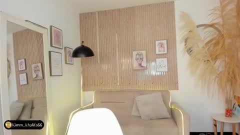 Kim  online show from 3, 2, 2025