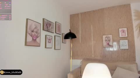 Kim  online show from 28, 2, 2025