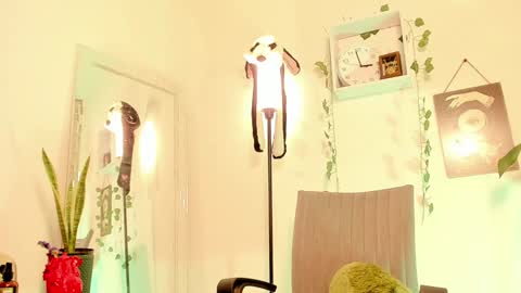 Kimm online show from 25, 1, 2025