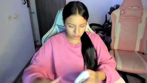 kimmi online show from 22, 9, 2025