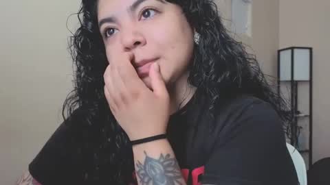 Kimmi online show from 1, 3, 2025