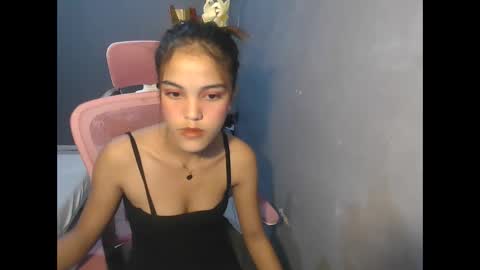 Snapshot of kimmy_kate chatting on 13, 10, 2025 kimmy_kate online show from 13, 10, 2025