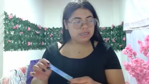 Kimmy online show from 24, 11, 2025