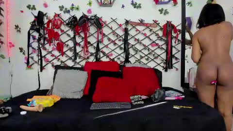 kimmy_woold online show from 20, 6, 2026