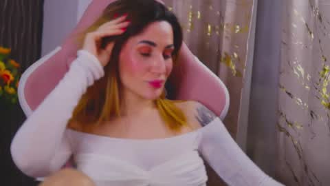 Snapshot of kimskye chatting on 18, 2, 2025 KimSkye online show from 18, 2, 2025