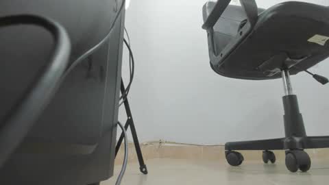 Kim Thompson online show from 18, 12, 2024