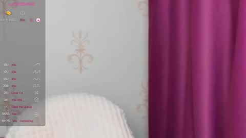 Snapshot of kindhazelhere_ chatting on 5, 2, 2025 Hazel online show from 5, 2, 2025