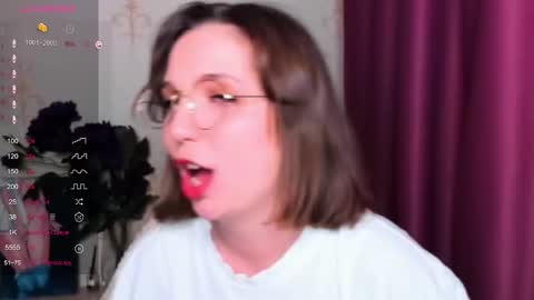 Snapshot of kindhazelhere_ chatting on 8, 3, 2025 Hazel online show from 8, 3, 2025