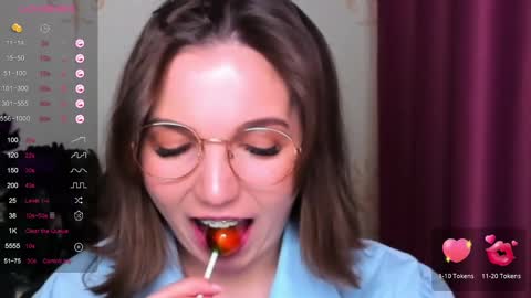 Snapshot of kindhazelhere_ chatting on 11, 3, 2025 Hazel online show from 11, 3, 2025