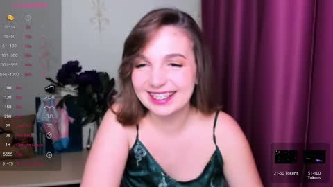 Snapshot of kindhazelhere_ chatting on 12, 3, 2025 Hazel online show from 12, 3, 2025