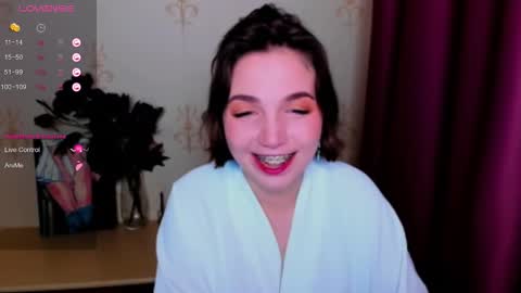 Snapshot of kindhazelhere_ chatting on 27, 9, 2025 Hazel online show from 27, 9, 2025