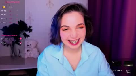 Snapshot of kindhazelhere_ chatting on 4, 11, 2025 Hazel online show from 4, 11, 2025