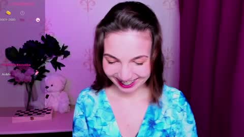 Hazel online show from 6, 4, 2026