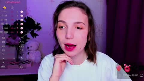 Hazel online show from 7, 4, 2026