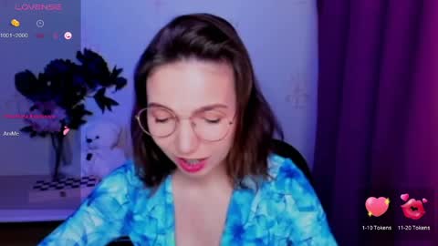 Hazel online show from 18, 4, 2026