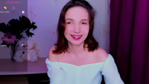 Hazel online show from 8, 6, 2026