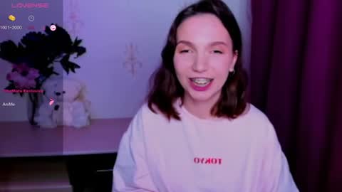 Hazel online show from 12, 6, 2026