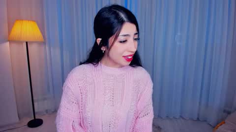 Snapshot of kindraevert chatting on 19, 12, 2025 Megan online show from 19, 12, 2025