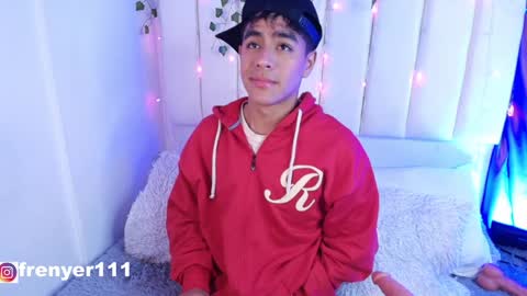 Snapshot of king_azahell chatting on 10, 1, 2025 king help me reach 100 likes online show from 10, 1, 2025