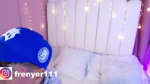 Snapshot of king_azahell chatting on 21, 2, 2025 king help me reach 100 likes online show from 21, 2, 2025