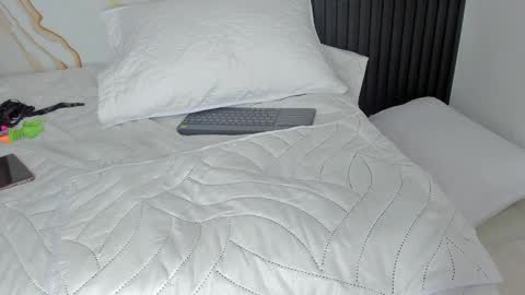    KING     online show from 6, 3, 2025