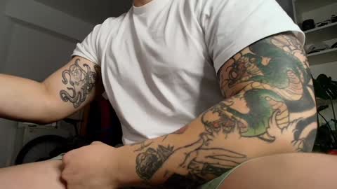 Snapshot of king_master_juan chatting on 4, 12, 2024 The Best Master online show from 4, 12, 2024