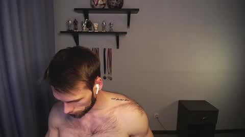 king_pong online show from 6, 12, 2024