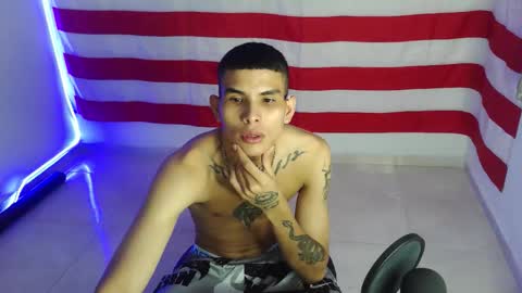 Snapshot of king_warlord chatting on 1, 12, 2025 king_warlord online show from 1, 12, 2025