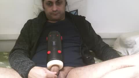  ivano corona  online show from 15, 11, 2025