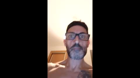 Snapshot of kingnavo chatting on 5, 11, 2025 kingnavo online show from 5, 11, 2025