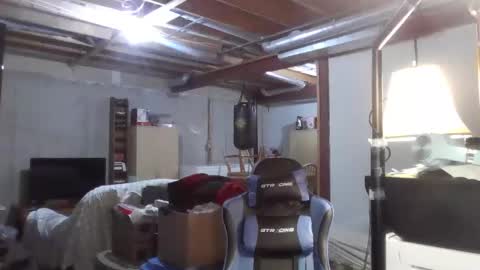 Snapshot of kingoffootfetish chatting on 27, 1, 2025 Master King Tommy online show from 27, 1, 2025