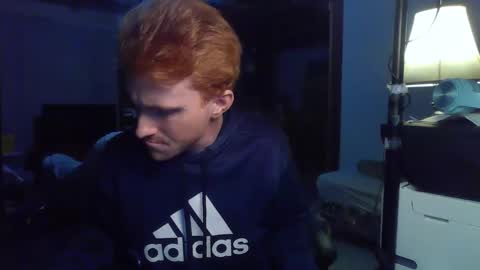 Snapshot of kingoffootfetish chatting on 27, 1, 2025 Master King Tommy online show from 27, 1, 2025