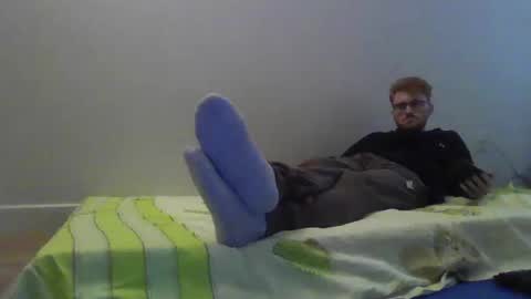 Snapshot of kingoffootfetish chatting on 15, 2, 2025 Master King Tommy online show from 15, 2, 2025