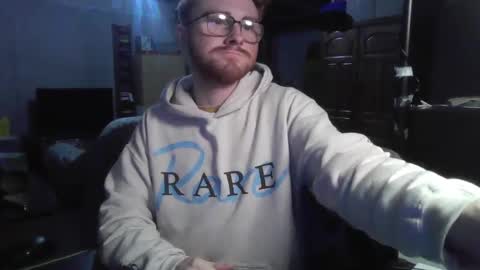 Snapshot of kingoffootfetish chatting on 22, 2, 2025 Master King Tommy online show from 22, 2, 2025