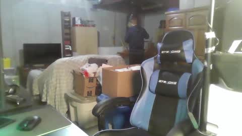 Snapshot of kingoffootfetish chatting on 25, 2, 2025 Master King Tommy online show from 25, 2, 2025