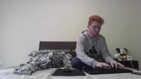 Snapshot of kingoffootfetish chatting on 12, 3, 2025 Master King Tommy online show from 12, 3, 2025