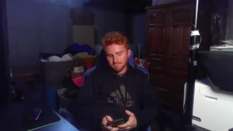 Snapshot of kingoffootfetish chatting on 30, 9, 2025 Master King Tommy online show from 30, 9, 2025