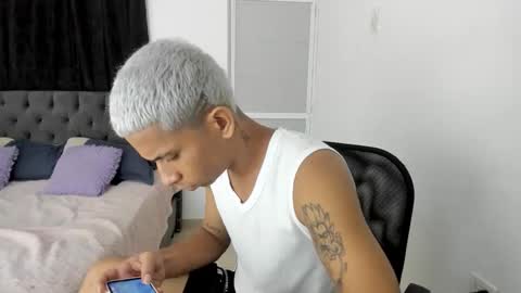 Snapshot of kings_latins chatting on 19, 11, 2025 DOMINANT ALPHA KINGS online show from 19, 11, 2025