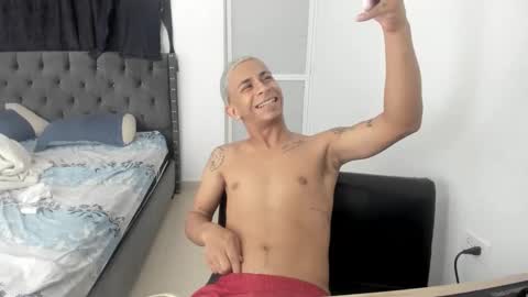 Snapshot of kings_latins chatting on 23, 11, 2025 DOMINANT ALPHA KINGS online show from 23, 11, 2025