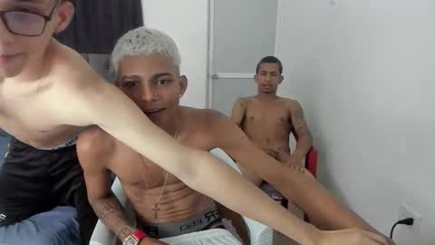 Snapshot of kings_latins chatting on 11, 1, 2026 DOMINANT ALPHA KINGS online show from 11, 1, 2026