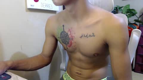 Snapshot of kingscock18 chatting on 14, 9, 2025 ALVIN online show from 14, 9, 2025