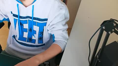 Snapshot of kingsnake1504 chatting on 24, 3, 2026 kingsnake1504 online show from 24, 3, 2026