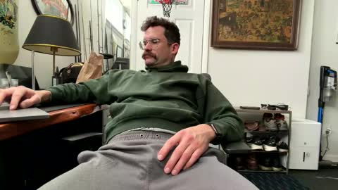 kingxhelm online show from 13, 2, 2026