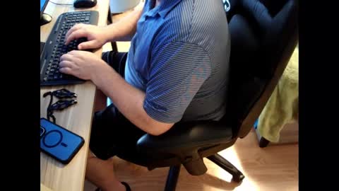 kink173 online show from 10, 9, 2025