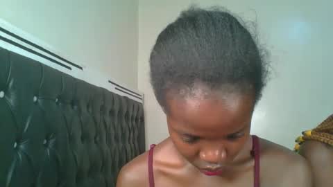 kinky_aria online show from 10, 9, 2025